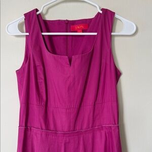 Avia Beautiful Tailored Magenta Fitted Dress